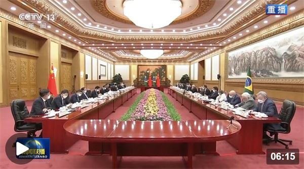 习近平同巴西总统卢拉举行会谈