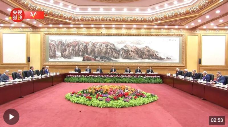 独家视频丨习近平：你们在春暖花开之际访问中国 为中美关系注入了正能量