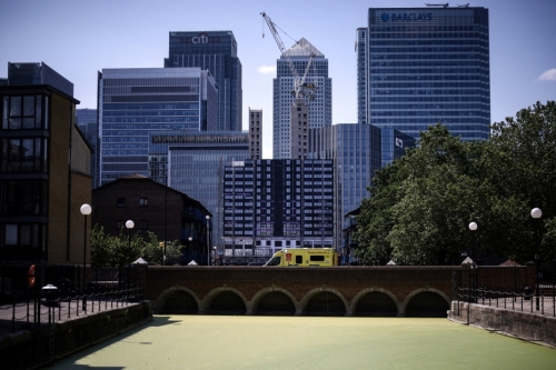 英国建筑业持续低迷 折射经济复苏困境