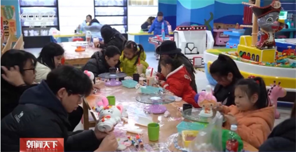 视频丨电影市场火爆 为经济发展打开新空间