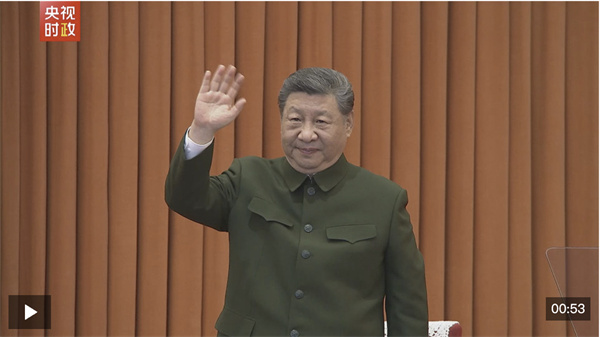 视频丨习近平春节前夕慰问部队 向全体人民解放军指战员武警部队官兵军队文职人员预备役人员和民兵致以新春祝福