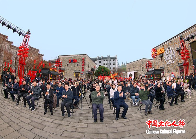 2026年“新生活·新风尚·新年画”美术创作展示活动在江西抚州开幕