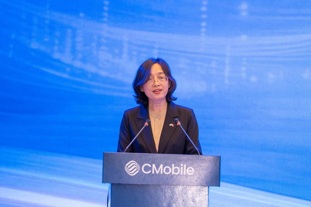 智缆环非，数通未来 中国移动举办2Africa海缆东段点亮暨AI+云网融合方案发布会