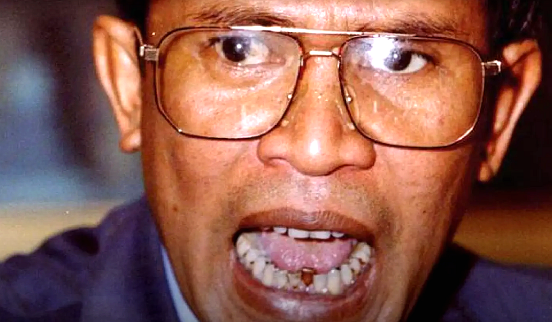 狠人老洪：从独眼叛将到铁血首相，权谋半世纪终把好牌打稀烂